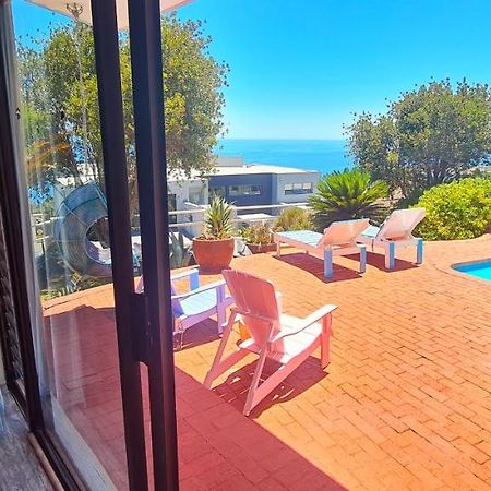African Vibes Camps Bay เคปทาวน์ ภายนอก รูปภาพ