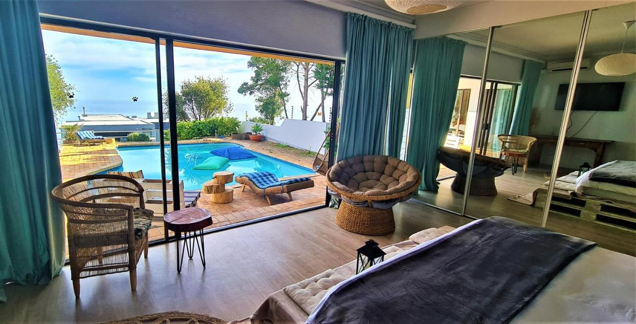 African Vibes Camps Bay เคปทาวน์ ภายนอก รูปภาพ