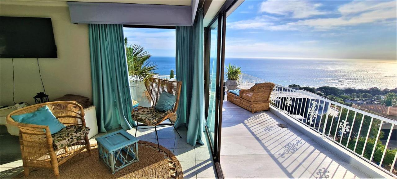 African Vibes Camps Bay เคปทาวน์ ภายนอก รูปภาพ