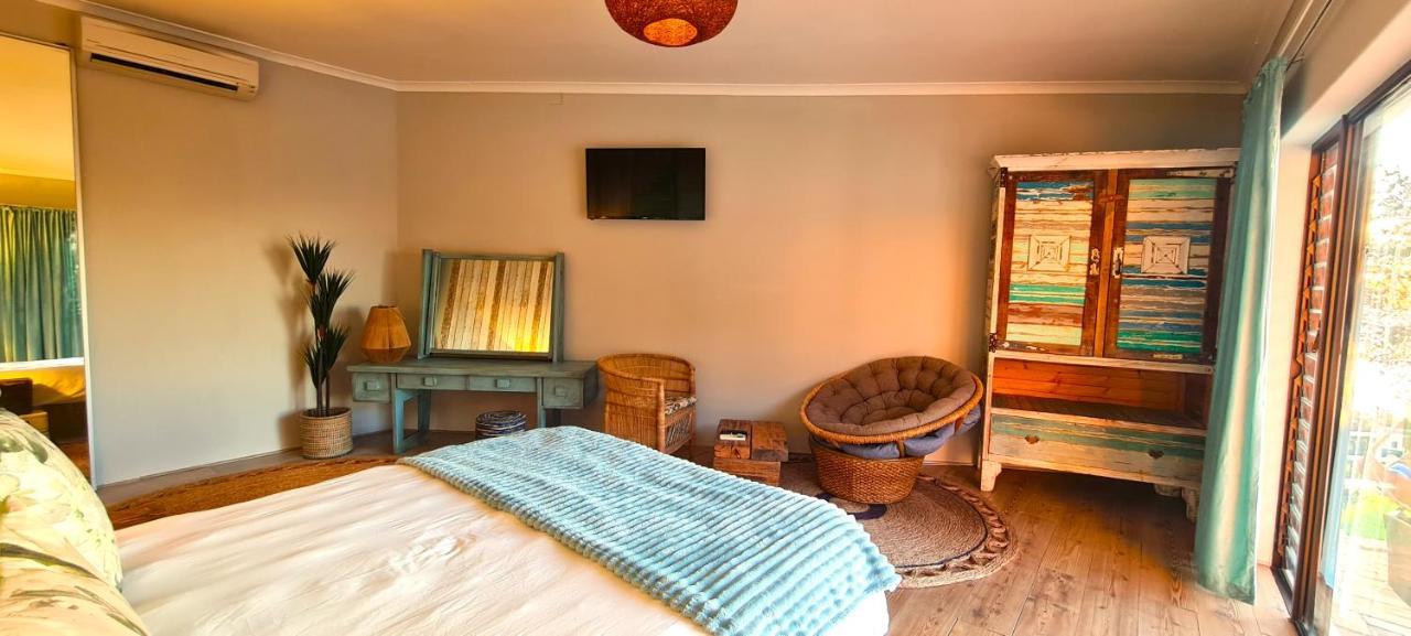 African Vibes Camps Bay เคปทาวน์ ภายนอก รูปภาพ